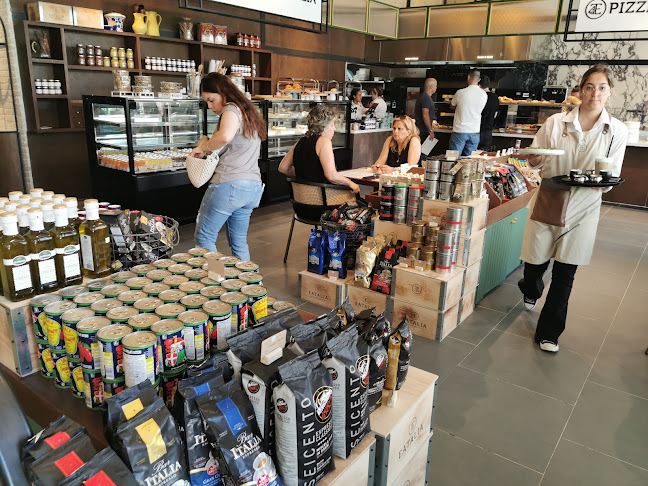 מגדלי בסר, פתח תקווה