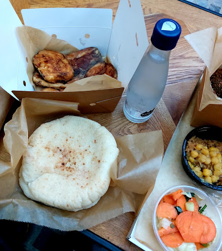 הקוסם - הסעדה