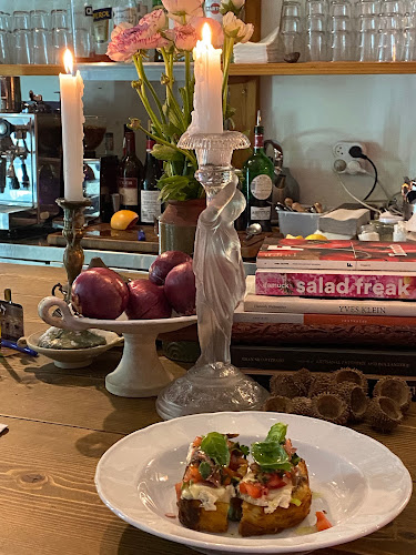 Comentarii opinii despre Aso Studio & Salon / אסו סטודיו אוכל