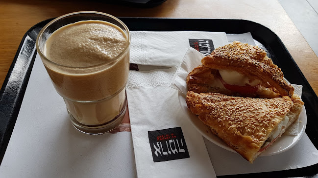 קפה ארומה - חדרה