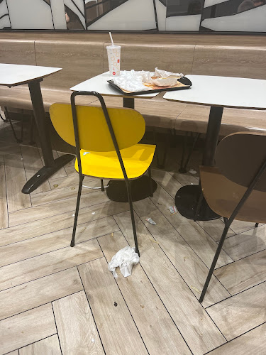 Comentarii opinii despre מקדונלד'ס - עמק סנטר