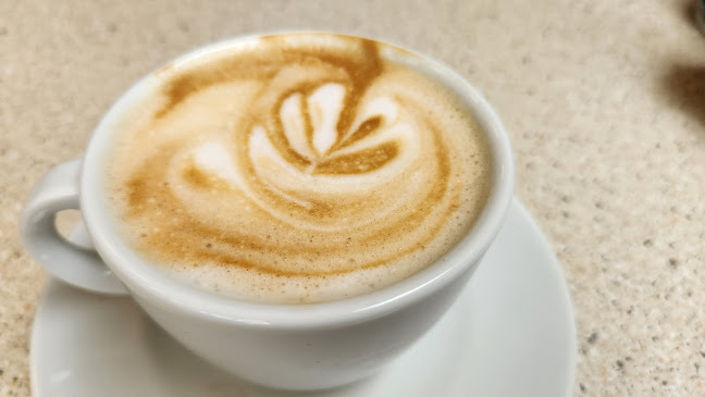 Opinii despre מרגוזה - מאפיה משפחתית în תל אביב-יפו - הסעדה