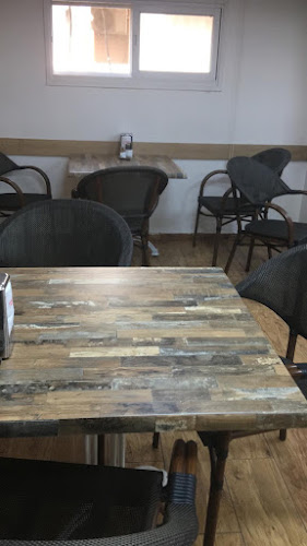 בונגור סיטי - עין גראר - הסעדה