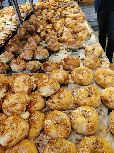 האופה מבגדד - הסעדה