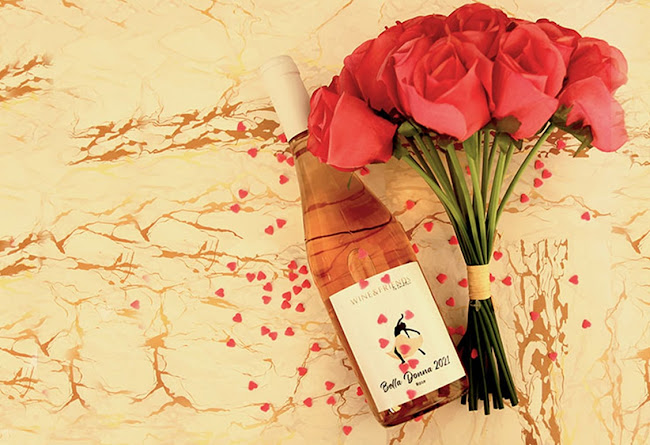 יין וחברים Wine and Friends - תל אביב-יפו