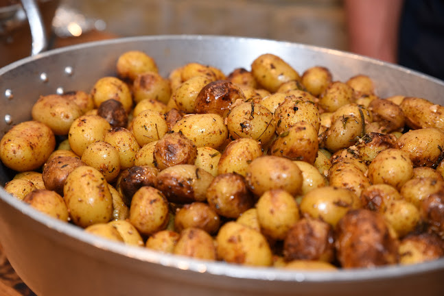 Opinii despre קייטרינג כשר למהדרין בד"ץ הרב מחפוד בכל הארץ: תבלין în בני ברק - הסעדה