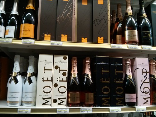 פלאפל הגשר - הסעדה