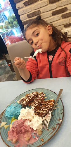 Comentarii opinii despre Crema