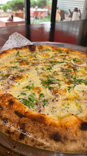 פיצה דונטלוס' - הסעדה