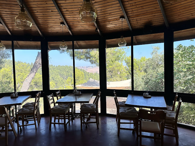 הבית בקצה הנוף - עמוקה