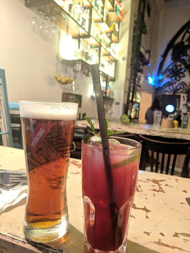 Comentarii opinii despre פימפינלה- פולחן ערק ודגים