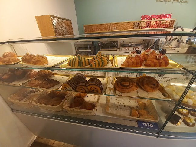 Opinii despre לה פטיסייר în ירושלים - הסעדה