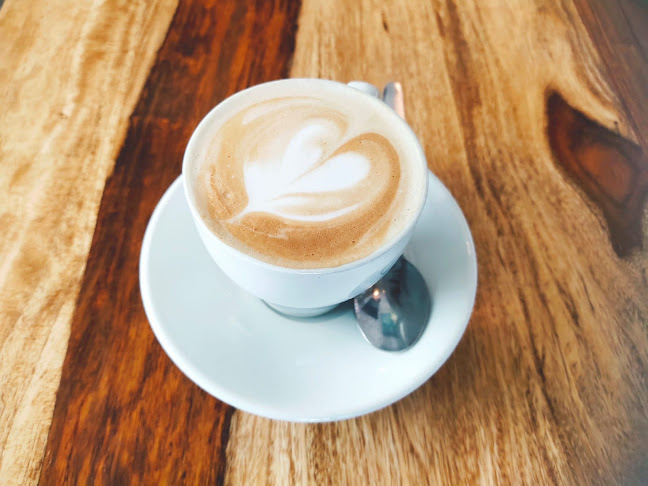 Comentarii opinii despre עמליה תל אביב Amalia TLV