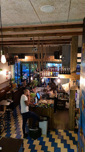 סה טו - הסעדה