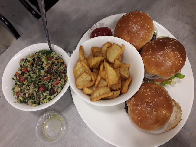 Opinii despre בורגרים חדרה, כשר בשר חלק în חדרה - הסעדה