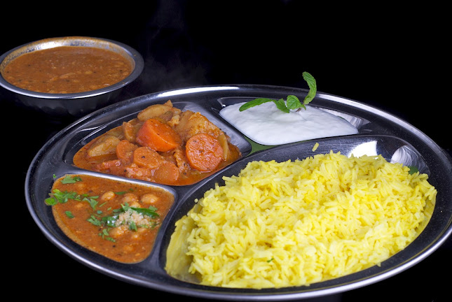 קייטרינג סנגם - הסעדה