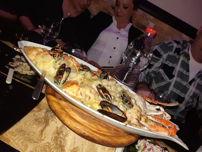 Opinii despre אריסטוקרט בר מסעדה în נתניה - הסעדה