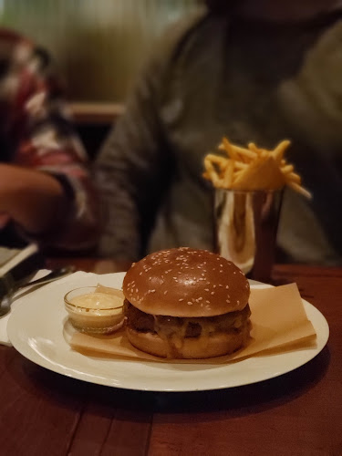 צ'אקרה - הסעדה