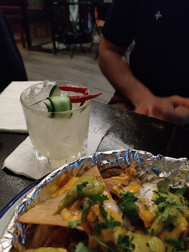 Opinii despre California Bar în תל אביב-יפו - הסעדה