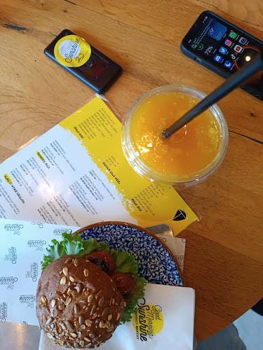 Good Morning Sunshine - בנדיקט בייקרי בת ים