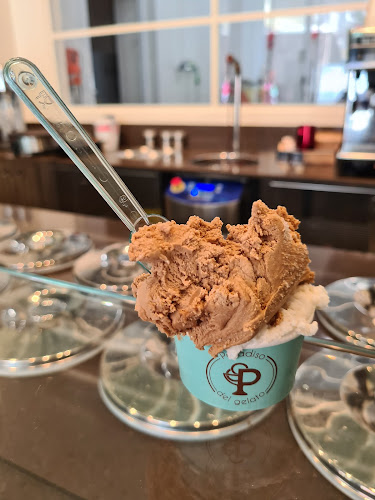 Paradiso del gelato - הסעדה