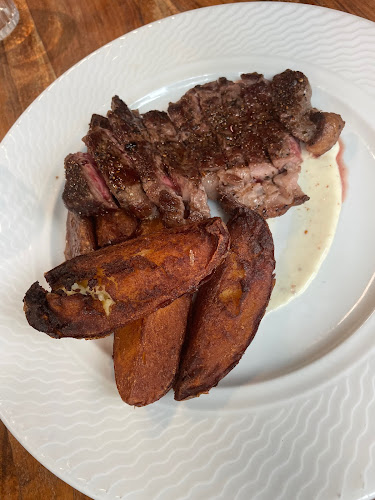 חוות צוק - תל אביב-יפו