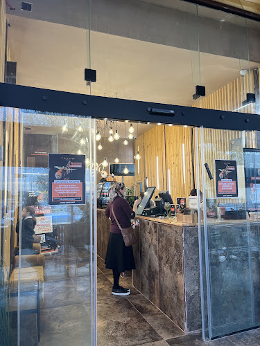 סושי טוקיו (SUSHI TOKYO)