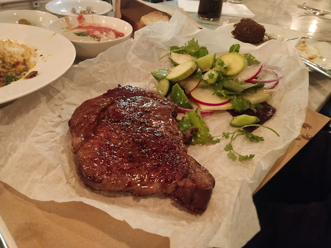 Comentarii opinii despre מלכה - Malka by Eyal Shani