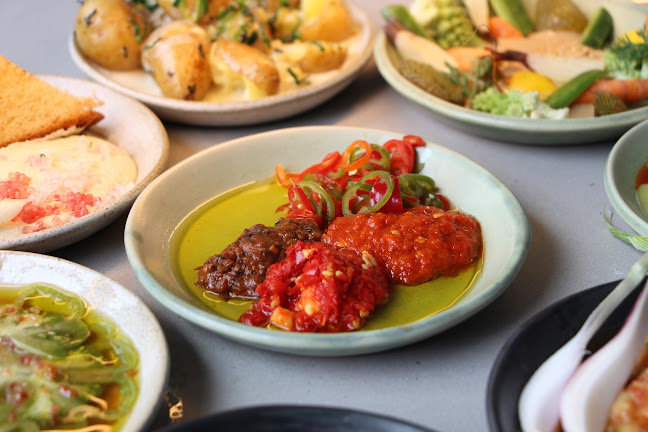 Opinii despre מסעדת איי - a Restaurant în תל אביב-יפו - הסעדה