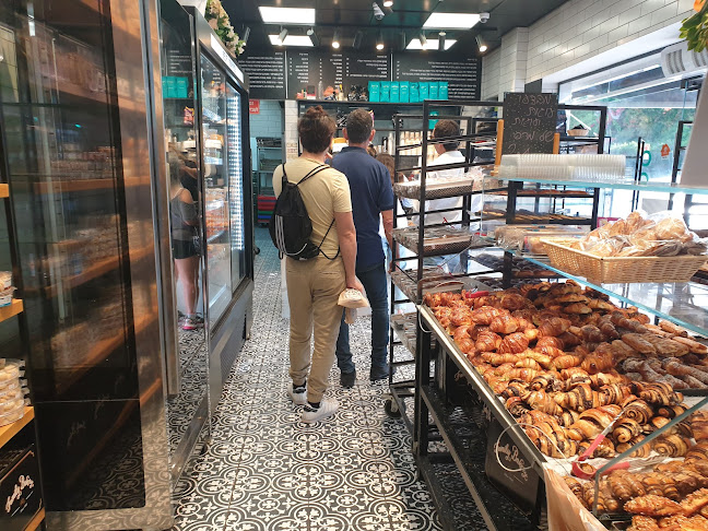 מאפיית המשפחה - הסעדה