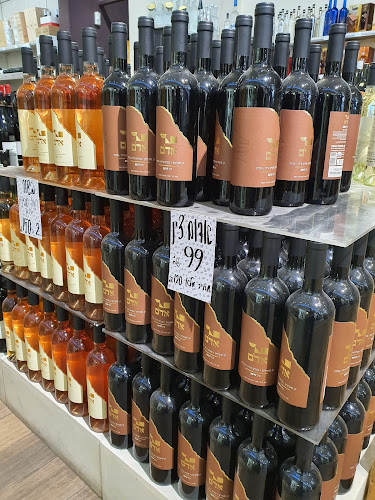 בורשטיין קפה - בית קלייה לקפה ובייקרי, חנות פולי קפה איכותיים - הסעדה