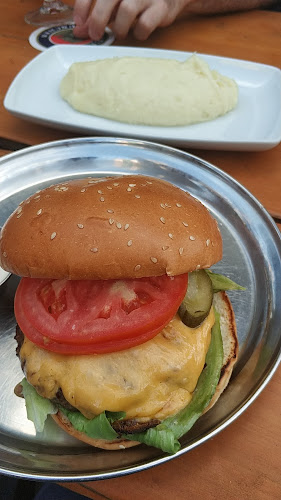 אלוף אלברט מנדלר 3 street, תל אביב-יפו, 6107038