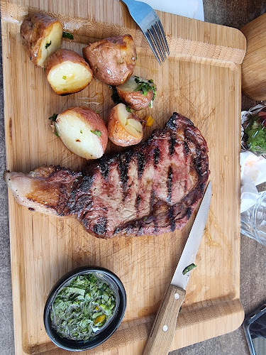 Opinii despre וילה מארה în בת ים - הסעדה