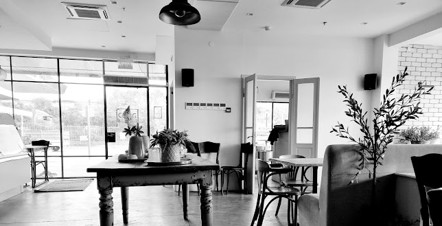 Lala cafe - ללה קפה