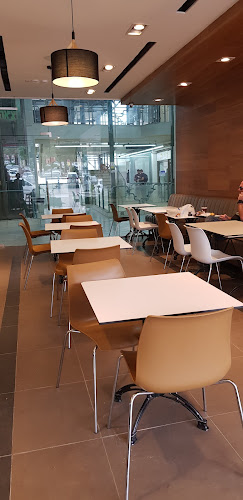 בורגראנץ' סניף אילת - הסעדה