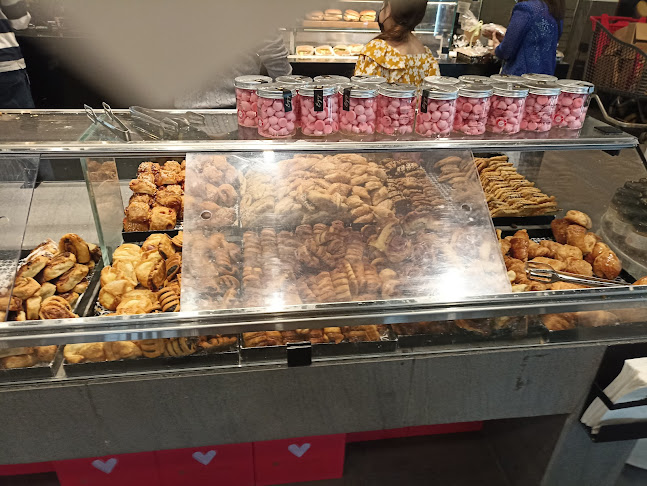 עפרון 19-27, חיפה