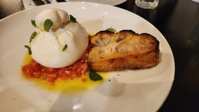 דולצ׳ה - פיצה נאפוליטנית - רעננה