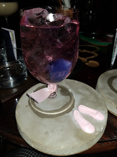 Comentarii opinii despre אימפריאל קוקטייל בר