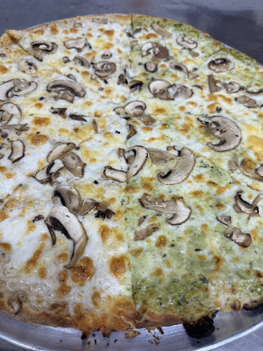 פיצה פוּנגי אילת - pizza fungi Eilat - אילת