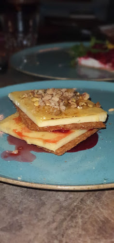 דרך בן גוריון 69, בת ים