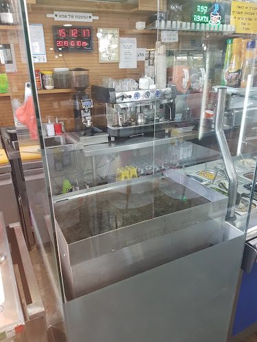 המזנון בקפלן - הסעדה