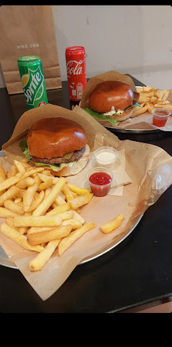 Comentarii opinii despre Burgers Bar בורגרס בר | המבורגר כשר קניון הדר