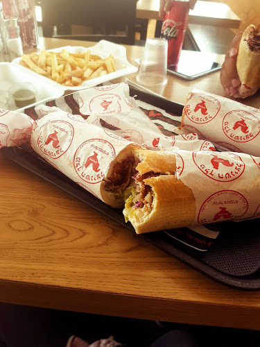 מלך השניצל - הסעדה