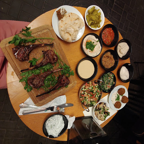 Comentarii opinii despre הלבנטיני