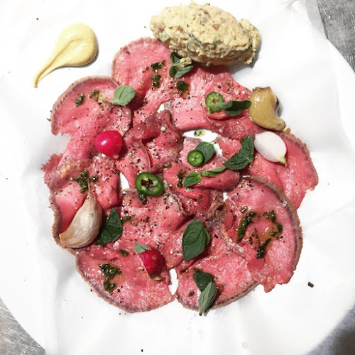 Opinii despre וניה ביסטרו în חיפה - הסעדה