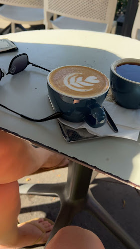 Opinii despre קפה נחת în תל אביב-יפו - הסעדה