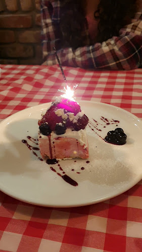 ג'רדינו בלו - הסעדה