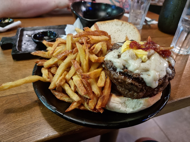 יומנגס כפר סבא - כפר סבא