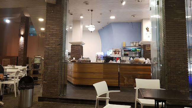 דרך בן גוריון 77, בת ים