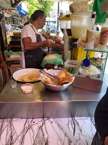 הבוריקה של הרצל - הסעדה